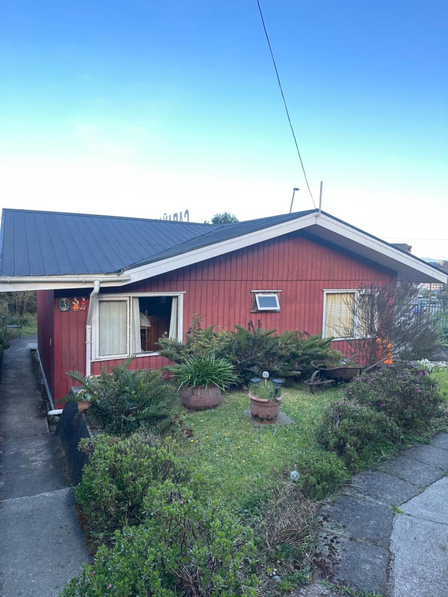 Hostal Y Cabanas Villa Germana Puerto Varas Exterior photo