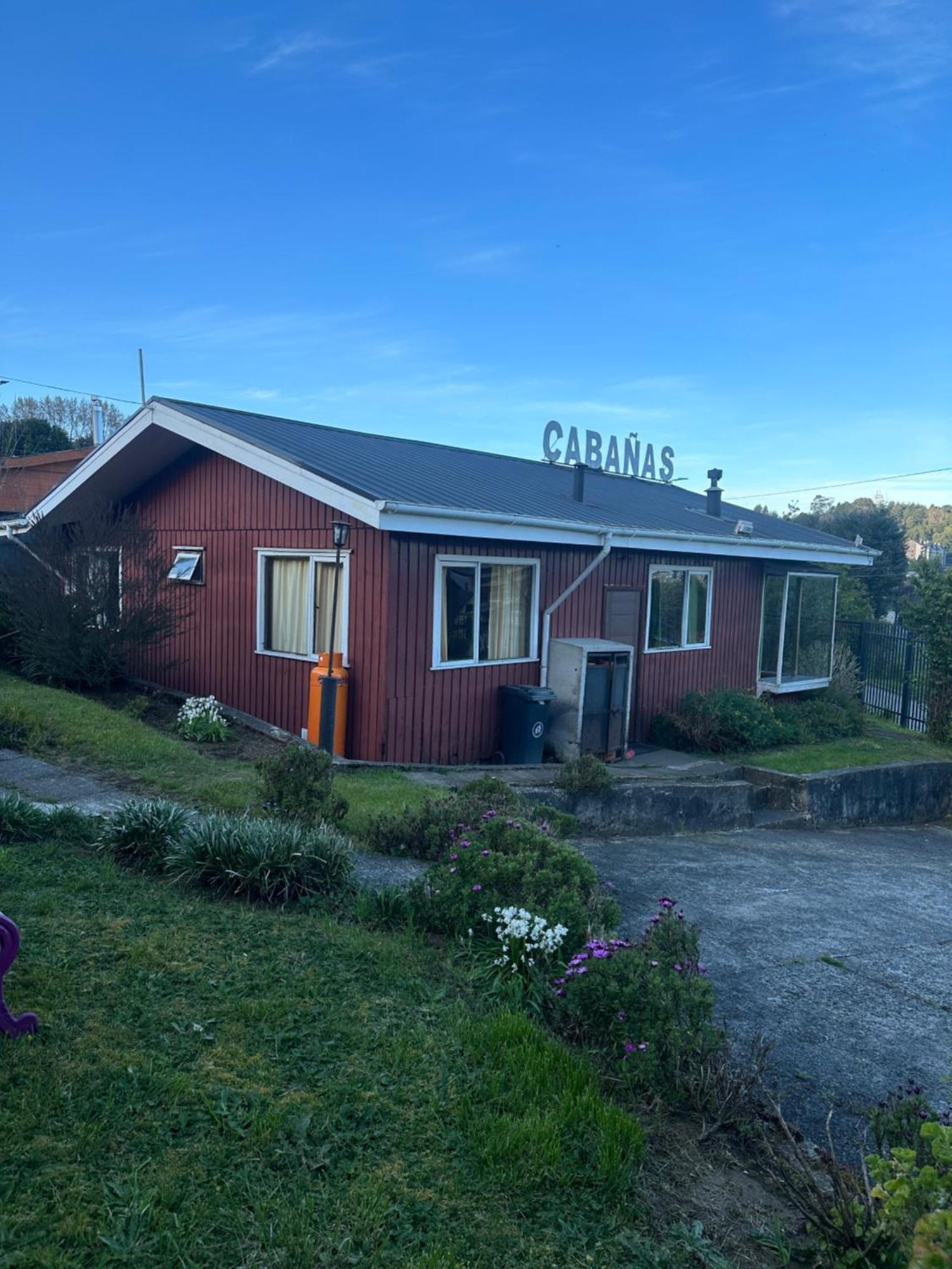 Hostal Y Cabanas Villa Germana Puerto Varas Exterior photo