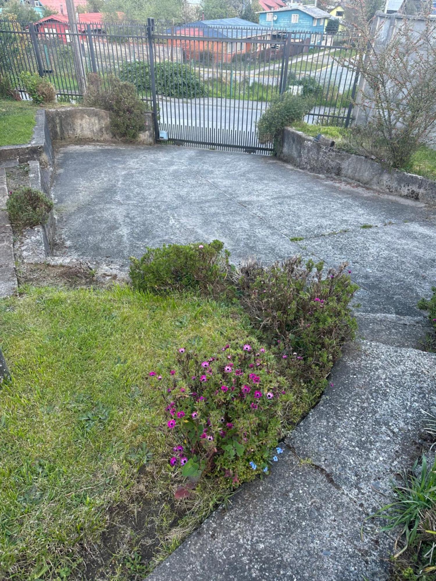 Hostal Y Cabanas Villa Germana Puerto Varas Exterior photo
